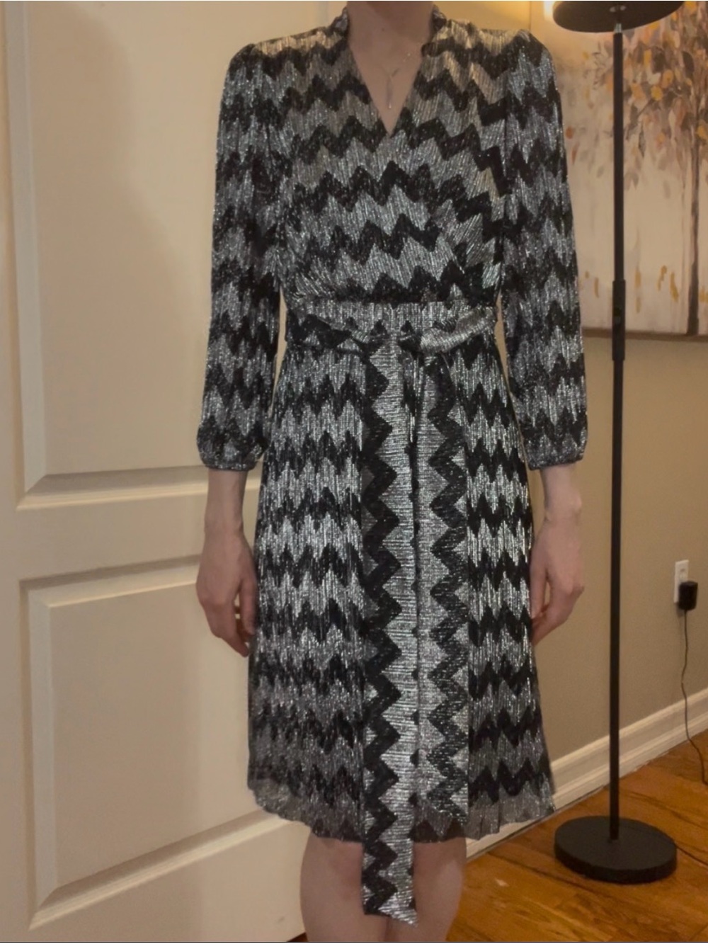 ELIZA J Metallic Party Dress Silver Black Chevron Shimmer Size 0